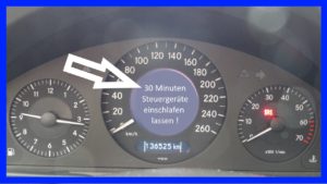 Mercedes W211 Zusatzbatterie tauschen